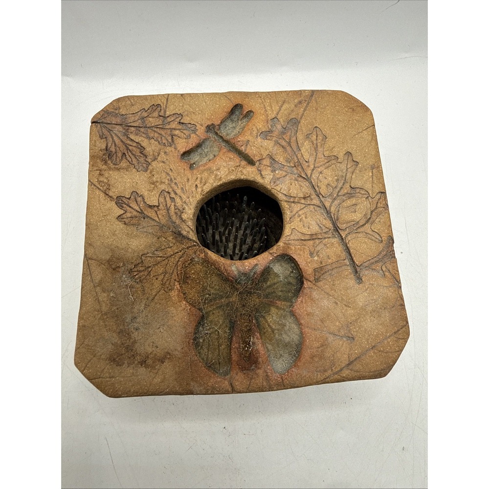 Vintage Ceramic Butterfly & Leaf Flower Frog Signed Meyer – PROLUN 2278